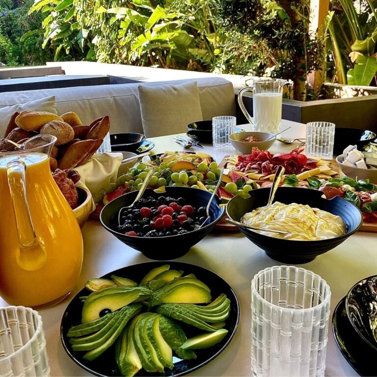 breakfast in Marbella to Sotogrande